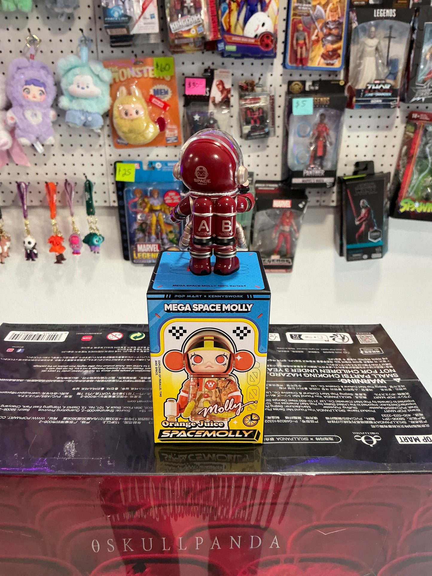 A-3 Mega space Molly 100% - Christmas2024