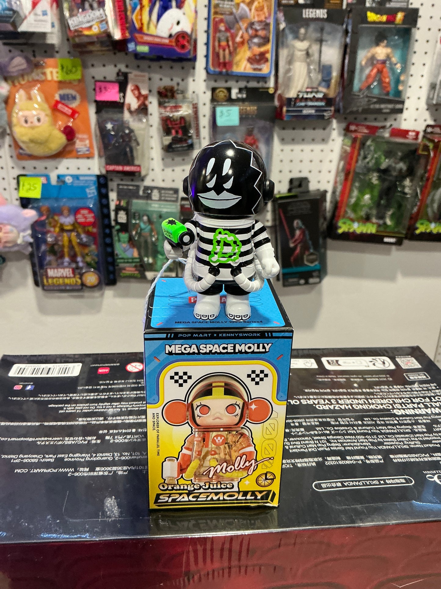 A-3 Mega space Molly 100% - Lala company Durian Man